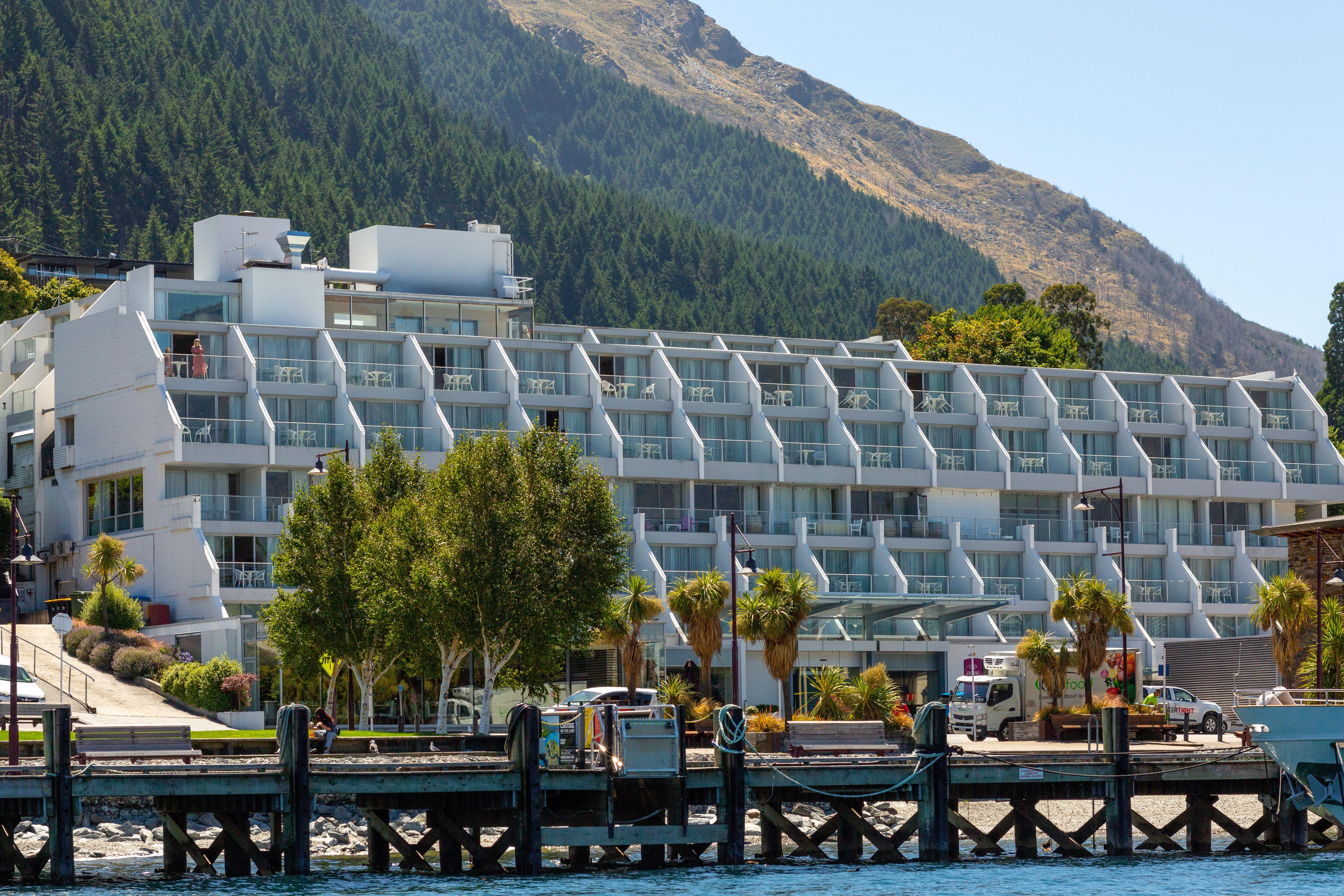 Crowne Plaza Queenstown, An Ihg Hotel Exterior photo